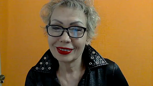NessyJenixs online show from 02/07/25, 06:13