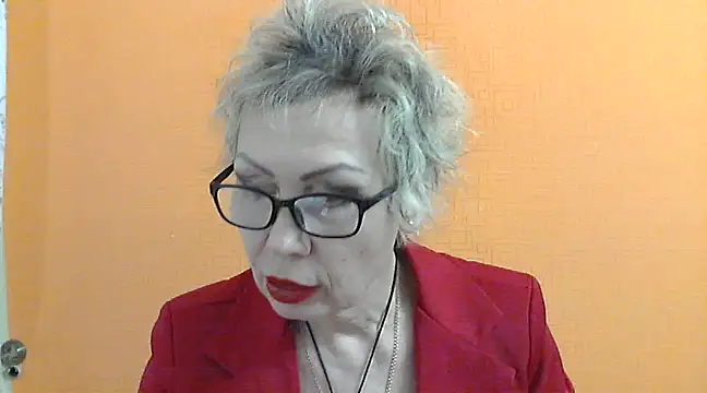 NessyJenixs online show from 02/22/25, 05:24
