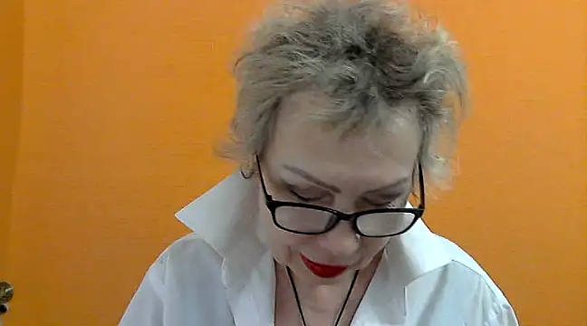 NessyJenixs online show from 03/01/25, 07:15