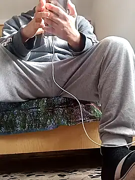 Snapshot of cingonduro chatting on 02/04/25, 09:07 cingonduro online show from 02/04/25, 09:07