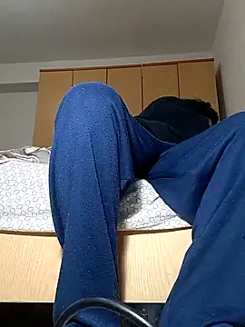 Snapshot of cingonduro chatting on 03/07/25, 07:05 cingonduro online show from 03/07/25, 07:05