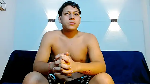 Snapshot of Tylerdrdn chatting on 12/19/25, 10:28 Tylerdrdn online show from 12/19/25, 10:28