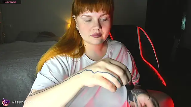 missmayaqueen online show from 05/24/26, 08:03