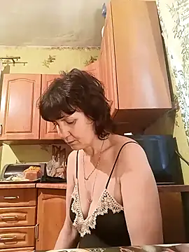 Laura Kiss online show from 01/18/25, 06:13