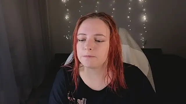 Snapshot of Hanna_melon chatting on 11/12/25, 08:08 Hanna melon online show from 11/12/25, 08:08