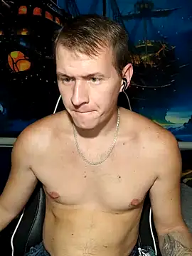 Snapshot of DiMastyzzz chatting on 10/31/25, 03:24 DiMastyzzz online show from 10/31/25, 03:24