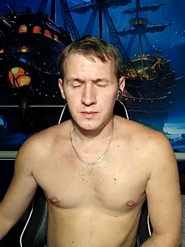 Snapshot of DiMastyzzz chatting on 11/01/25, 01:24 DiMastyzzz online show from 11/01/25, 01:24