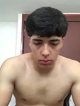 Snapshot of max_ryderr chatting on 02/03/25, 03:49 max ryderr online show from 02/03/25, 03:49