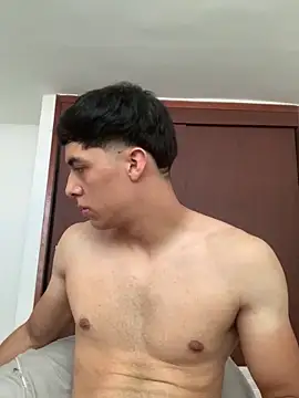 Snapshot of max_ryderr chatting on 02/06/25, 09:49 max ryderr online show from 02/06/25, 09:49