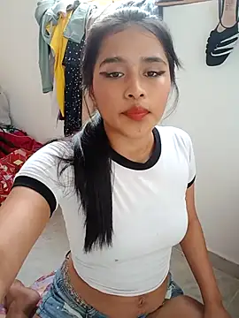 Morenalatina-hotsex online show from 02/28/26, 10:00