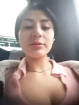 fiorella paris online show from 03/22/25, 12:46