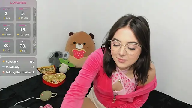 LiloshRoxy online show from 02/13/25, 02:34