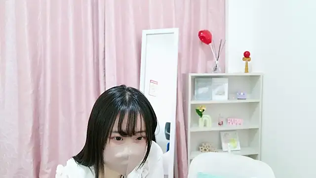 SOPHIA JP online show from 03/04/25, 09:18