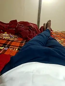 Snapshot of Royyy_dandol chatting on 01/21/25, 02:37 Royyy dandol online show from 01/21/25, 02:37