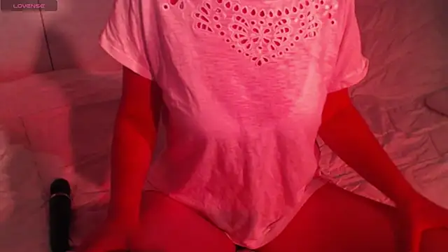 Snapshot of sweetchani666 chatting on 10/09/25, 12:47 sweetchani666 online show from 10/09/25, 12:47