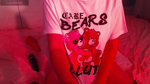 sweetchani666 online show from 06/10/26, 07:51