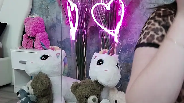 SophieRossy online show from 03/15/25, 09:27