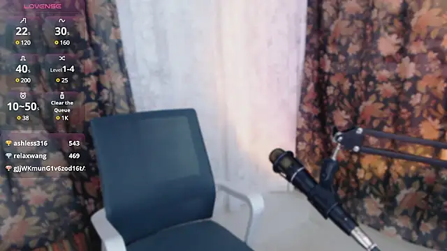 cat-lady-6688 online show from 03/06/25, 01:46