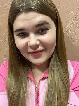 Snapshot of ella_zzz chatting on 01/24/25, 04:06 ella zzz online show from 01/24/25, 04:06