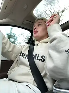 blissdimicco online show from 03/01/25, 04:33