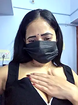 Snapshot of Hot_honey77 chatting on 10/11/25, 12:04 Hot honey77 online show from 10/11/25, 12:04