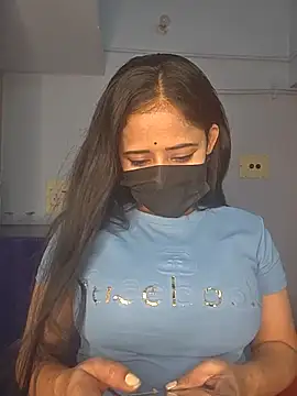 Hot honey77 online show from 11/17/25, 05:08