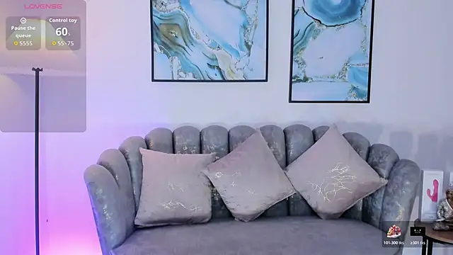 Layla Breezee online show from 10/23/25, 12:15