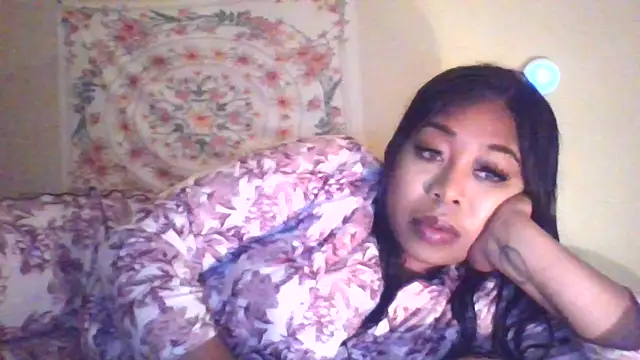 angeliquebelcali online show from 10/16/25, 11:39