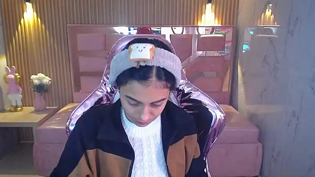 lilith petit sub online show from 02/19/25, 01:17