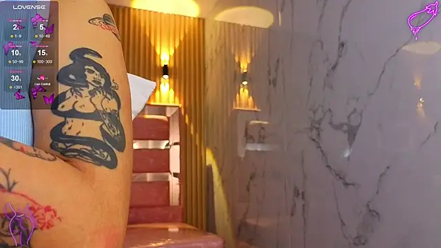 Snapshot of lilith_petit_sub chatting on 09/12/25, 09:20 lilith petit sub online show from 09/12/25, 09:20