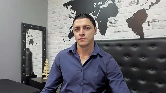 Snapshot of Frank_Millers chatting on 11/24/25, 07:46 Frank Millers online show from 11/24/25, 07:46