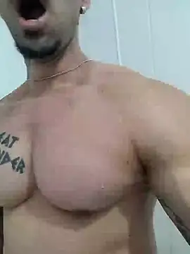 Snapshot of badbrown chatting on 02/01/25, 04:03 badbrown online show from 02/01/25, 04:03