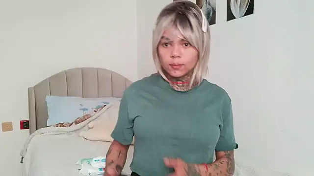serena  vedette online show from 06/05/26, 08:42