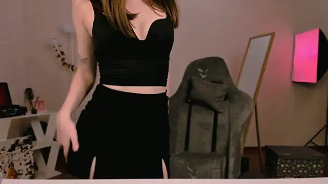 yourtimeforlove online show from 01/24/25, 10:41
