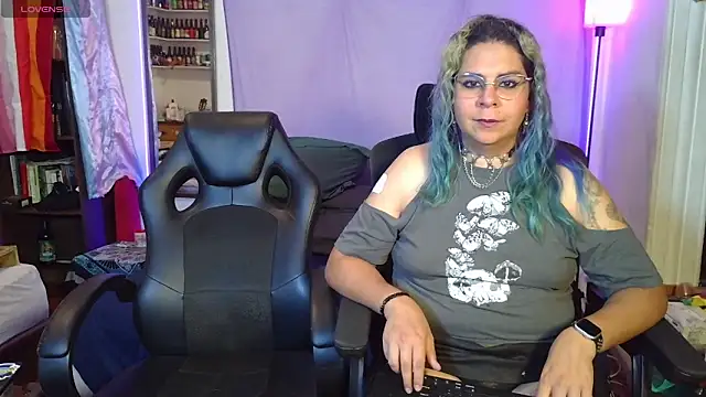 Evelan420 online show from 05/27/26, 01:57