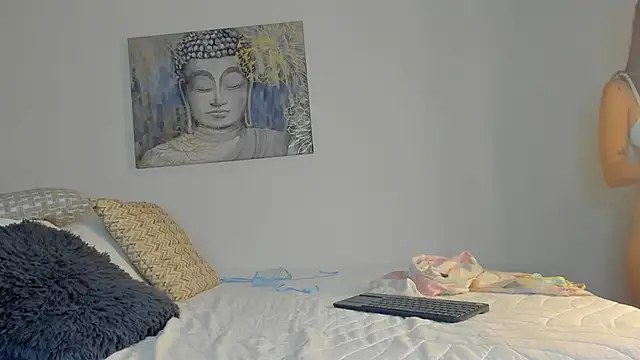 Melina Cooper  online show from 03/03/25, 03:20