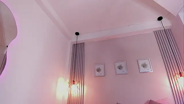 Snapshot of redvelvet__7 chatting on 02/01/25, 01:41 redvelvet  7 online show from 02/01/25, 01:41