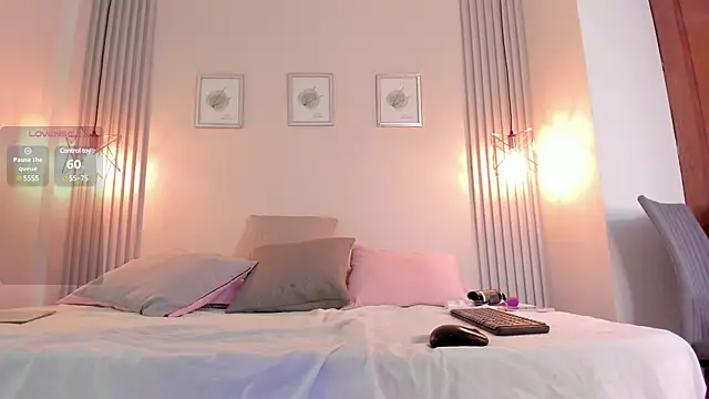 Snapshot of redvelvet__7 chatting on 02/05/25, 07:31 redvelvet  7 online show from 02/05/25, 07:31