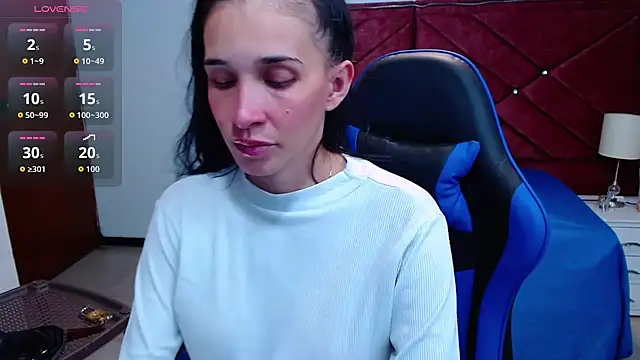 victoria adams07 online show from 11/05/25, 07:47