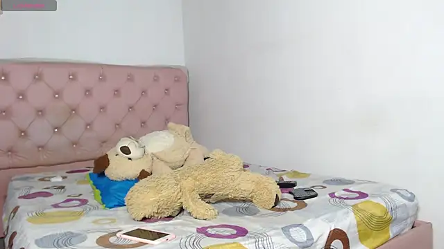 elettra parisi19 online show from 02/03/25, 09:18