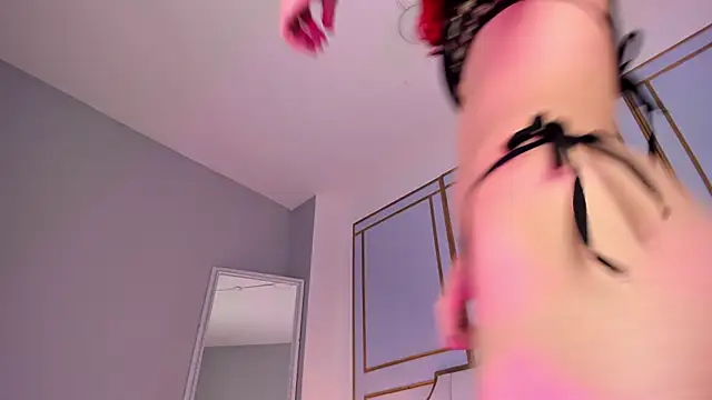Raven jade  online show from 02/26/25, 03:32