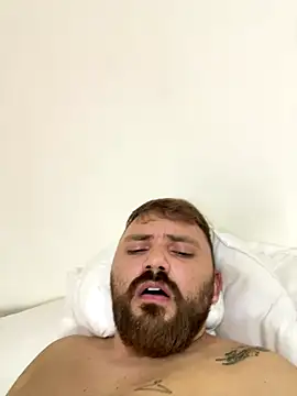 ruivinho66 online show from 10/08/25, 04:37