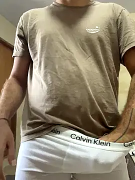 ruivinho66 online show from 10/15/25, 03:56