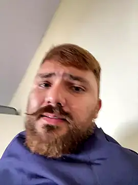 ruivinho66 online show from 10/28/25, 02:20