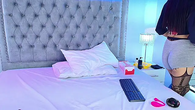 Charlotte ethan online show from 01/22/25, 10:29