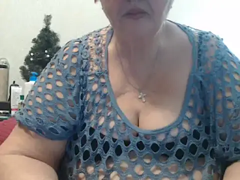 DeniseeRosea online show from 03/04/25, 08:27