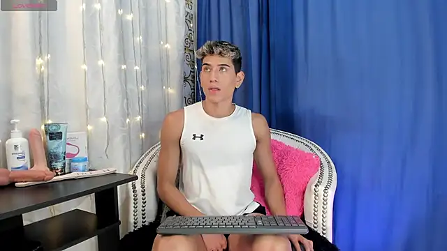 Snapshot of Jean_Miller20 chatting on 02/11/25, 02:25 Jean Miller20 online show from 02/11/25, 02:25