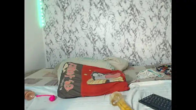 Snapshot of Ashley_Spicy chatting on 02/19/25, 07:05 Ashley Spicy online show from 02/19/25, 07:05