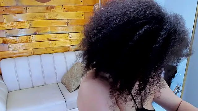 lilith mesa online show from 10/02/25, 03:35