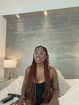 Alaia Colins online show from 07/28/26, 01:34